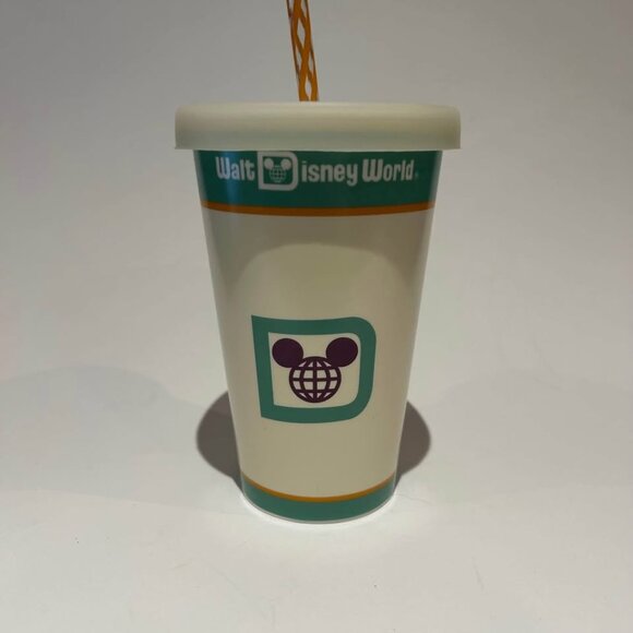 1971 Walt Disney World Magic Kingdom Ceramic Cup with Straw and Silicone Lid - Picture 4 of 6